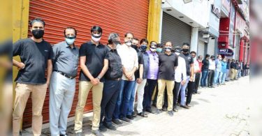 Mysuru traders protested weekend hours