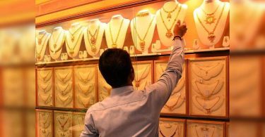 A one-day strike jewelry against the norm of new gold traits tomorrow