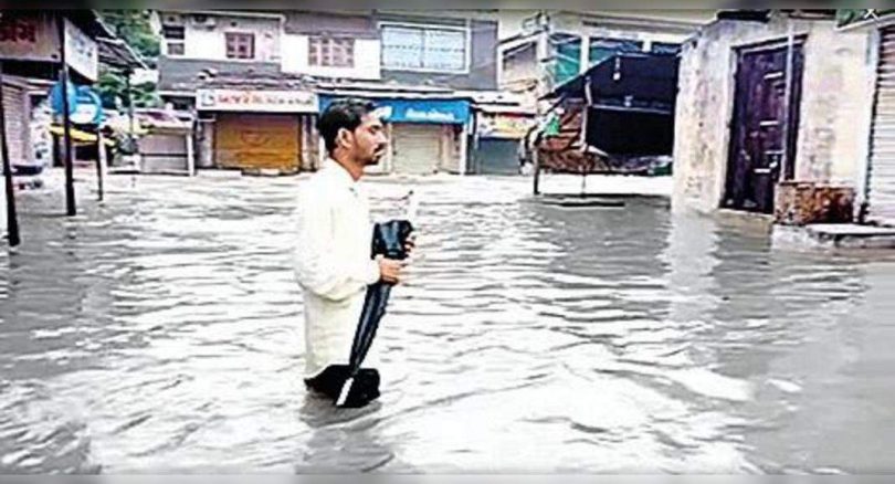 Heavy rains fill amreli farmers with joy