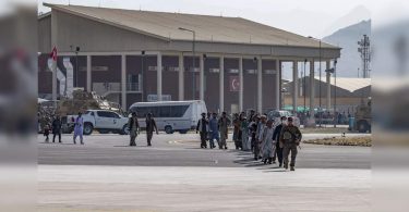The US told residents to avoid Kabul Airport because of 'security threats'