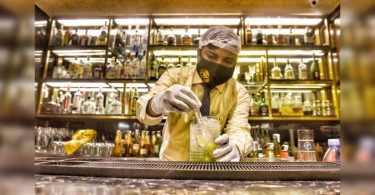 Delhi: Relief time gives hope to starving restaurants