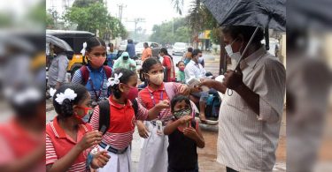 Carnataka cm urges parents to send their children to school