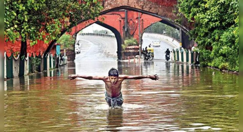 Delhi: Rain to lose intensity today