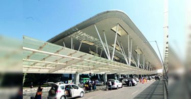 Women who are not treated jumping from the UAE building, reaching KIA