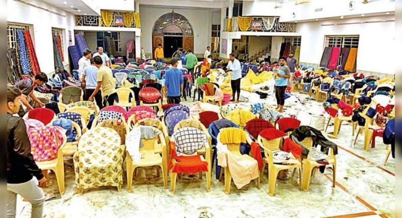 KR Pete Vendors suffer from losing material worth Rs 1 Crore