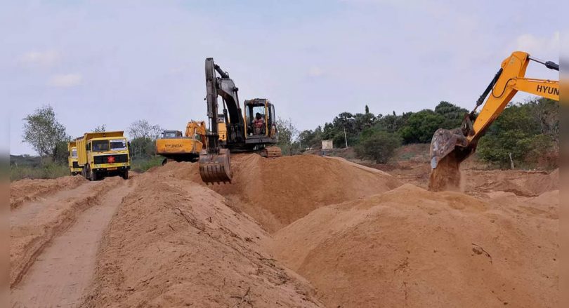 Overcome illegal sand mining tasks that are frightening for police bihar