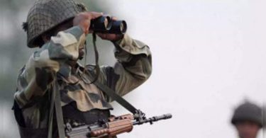 Alert BSF Dinjinjai 'Flying Object' was seen in the Arnia sector, returning to Pakistan