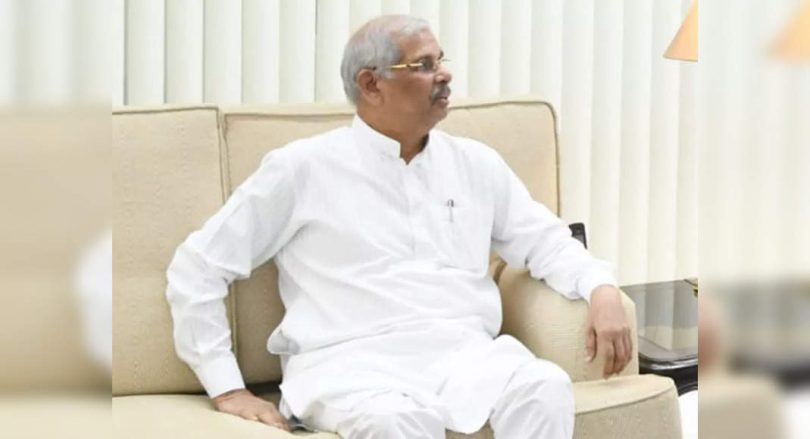 Governor of HP urged youth to become employers, not job seekers