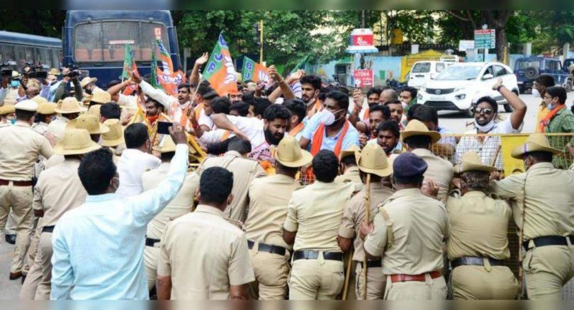 Both RSS and Taliban are fundamentalist organizations, said Dhruvanarayana