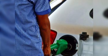 Gasoline, Diesel Prices Fall in Mumbai