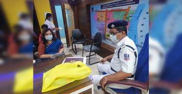 WB: Children scalded with liquid candles by tutors