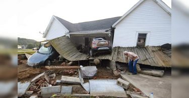 Only honest error: authorities revise Tennessee flooded the dead to 18 of 22