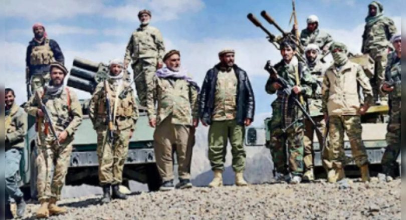 With nest machine gun, mortar, post supervision, Panjshir Fighters dig up to defend the valley