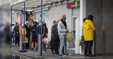 New Zealand reported 62 new Covid-19 cases in the community