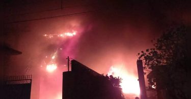 Fire broke in three factories in Kanpur