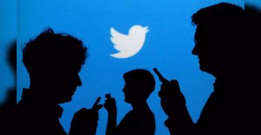 Twitter to display a list of friends who attend spaces on your timeline