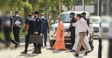 Eyes Polling, Until Junk Stainble-Burning Case