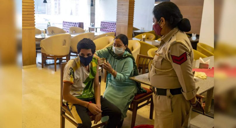 The majority of India experienced no or lightweight side effects after 2 doses of covishield and covaxin: report