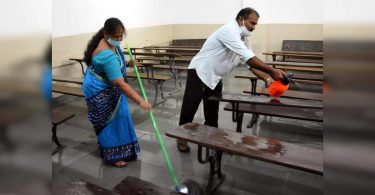 Delhi schools reopen: parents are divided amid fears around the third covid wave that will occur soon