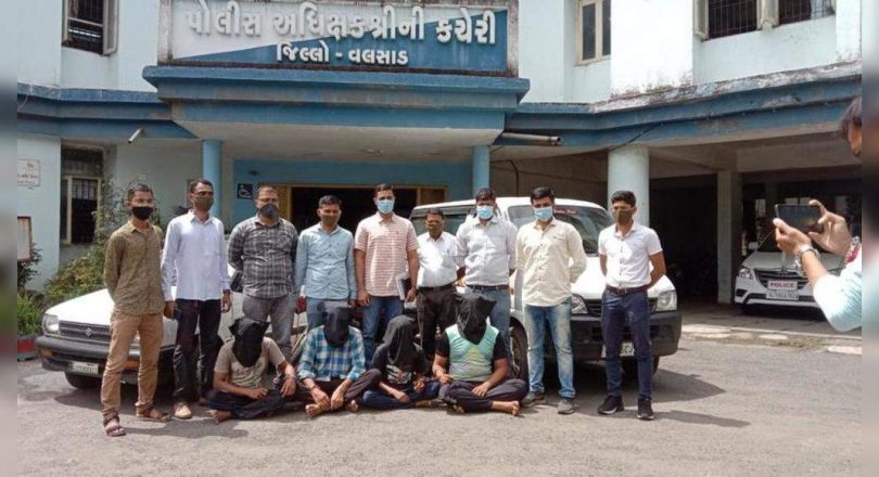 Four was held to kidnap Varsad Ayurveda Doc