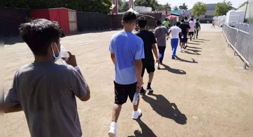 Migrant children spent weeks at US shelter, the sooner arranged