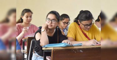 Foreign languages are taught to the last year of engineering students in TN