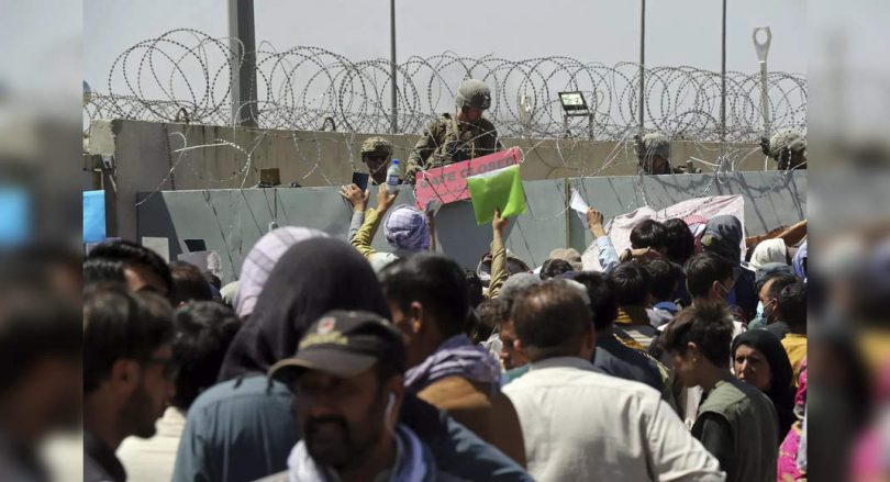 Only one bomber suicide in Kabul's attack, clarifying the Pentagon