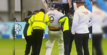 'Jarvo 69' again entered the game field, this time in bearings and helmets