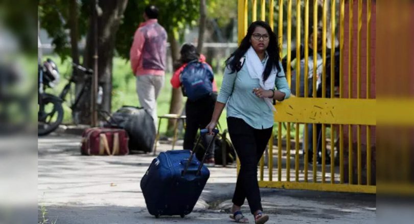 Delhi's school reopened on September 1 with sidewalks