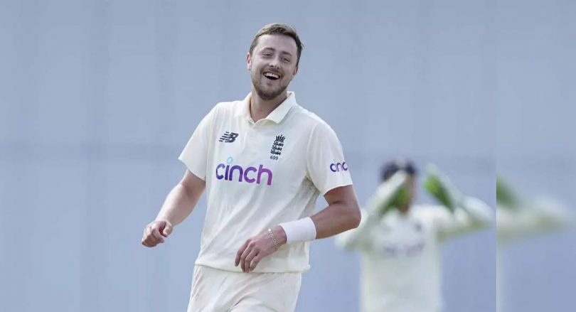 Robinson revealed a 'simple plan' to get a Virat Kohli goal