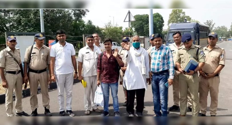 India repatriated two Pakistani citizens through the Border of Tanah Attari