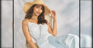 Pooja reaches 15 million followers on Instagram