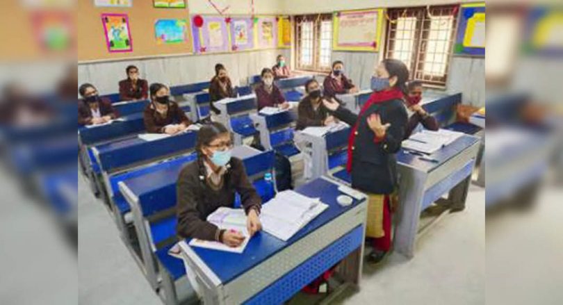 Delhi Schools reopens for grade 9 to 12, with the Covid-19 protocol in place