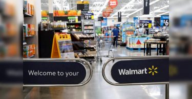 Walmart to rent 20,000 supply chain workers
