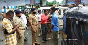 Kalyan: Police Act Against 75 Automatic Drivers