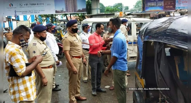 Kalyan: Police Act Against 75 Automatic Drivers