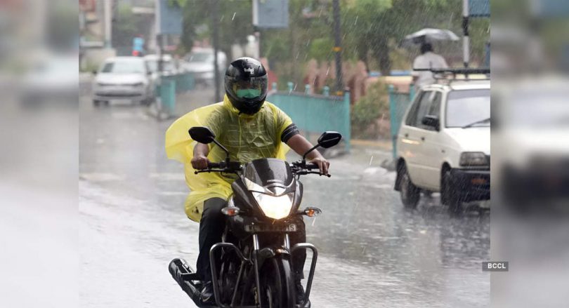 Heavy rain lashes Saurashtra, South Gujarat