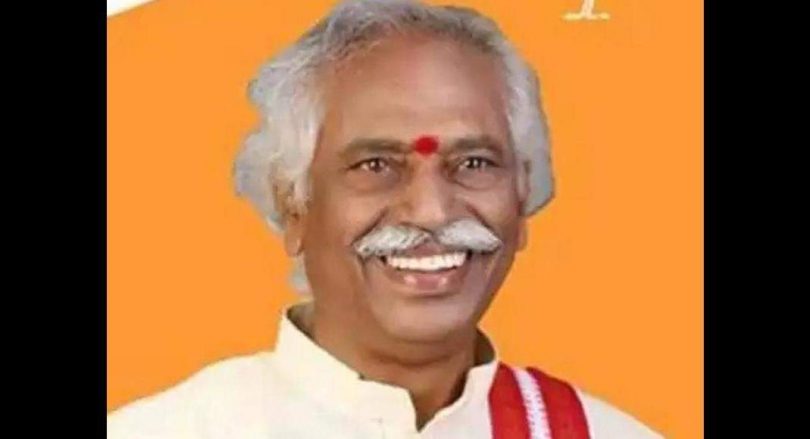 Cong approaches NHRC, Hry GUV