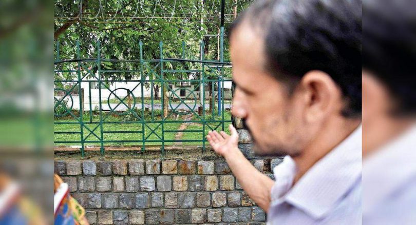 Three jump into food orders, shoot Bizman