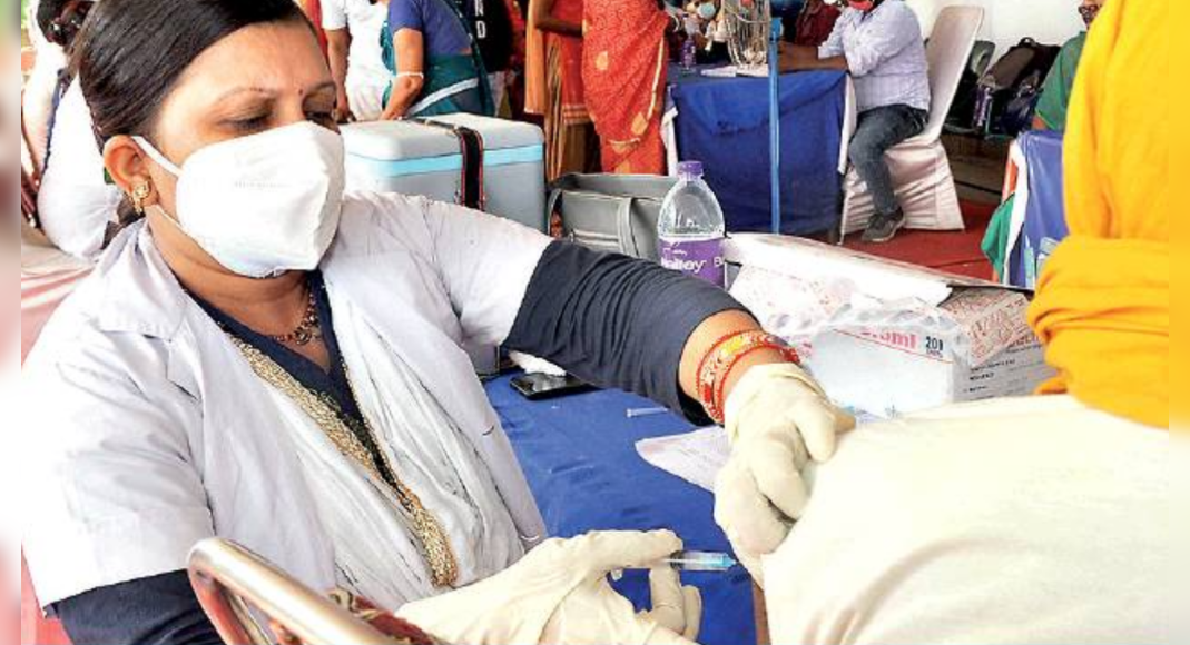 81% of teachers, support staff fully vaccinated in Pune