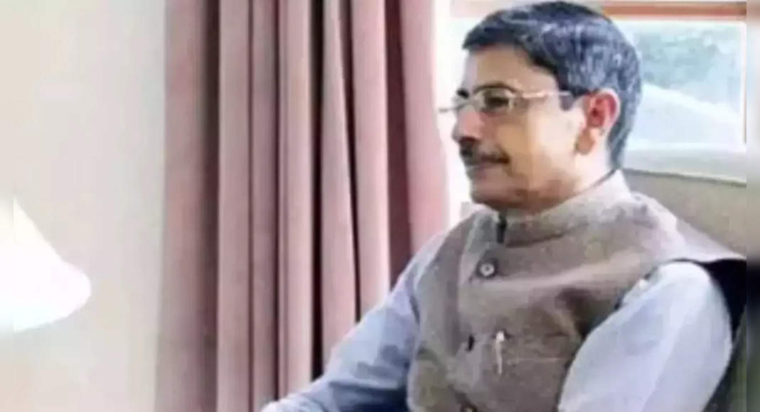 RN Ravi stopped when the dragon spoke the other person, the former official IB took over