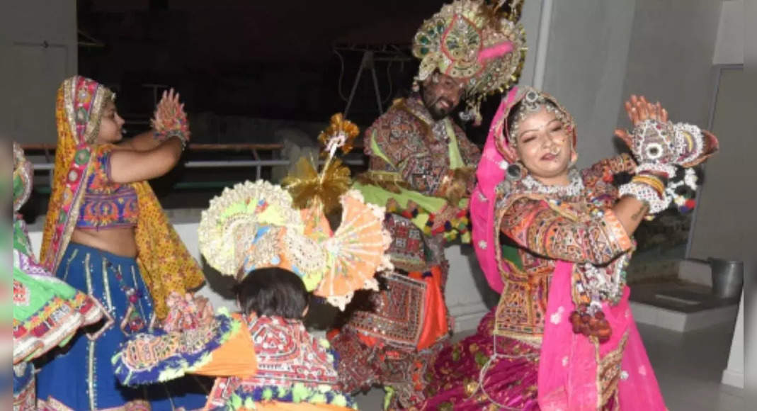 'Garbas' in the housing community, roads are permitted