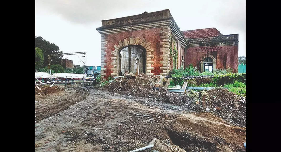 Gaekwad the railroad era is shown to make a road for the train bullet