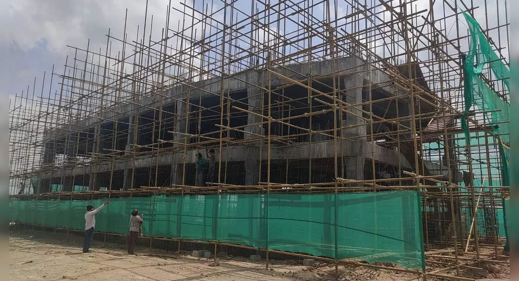 Karnataka: Statue of Lord Mahadeshwara Atop Bukit MM Mahadeshwara