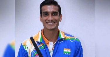 Dislocation of my meniscus last night, don't think I will participate: Sharad