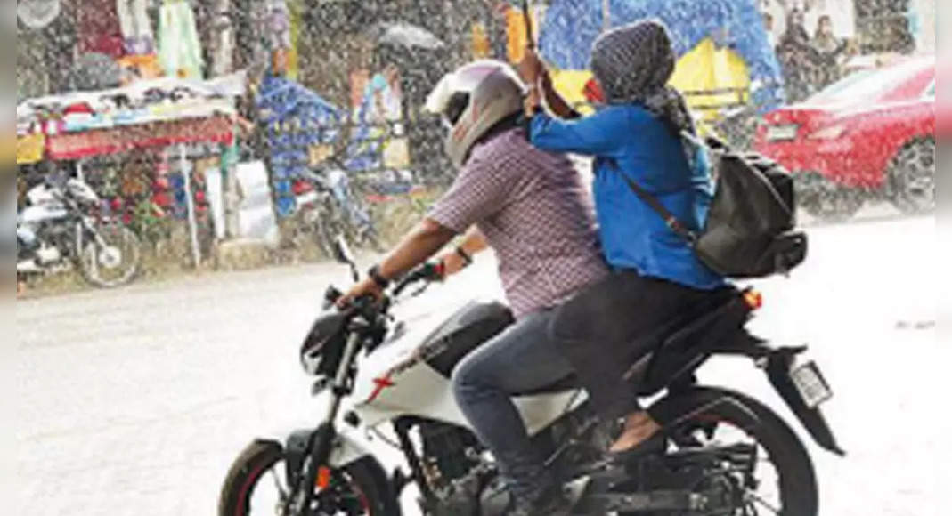 The frequency of rain deficits at the northeast top for climate change