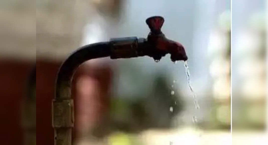 The water supply tap works in Kathar in a full swing