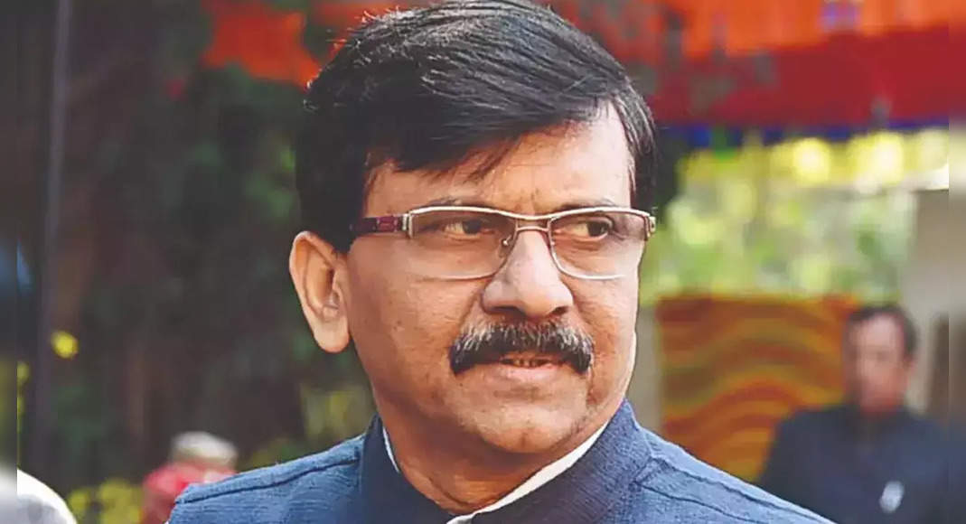 'Akin Central Government to East Indian company'