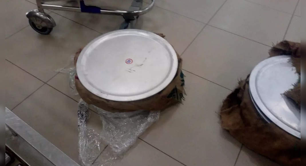 Men Arrested, 49,999 Qatar Riyal was confiscated