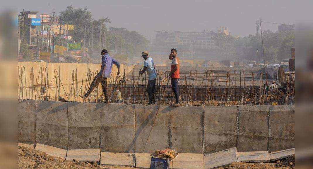 Gurgaon strangled dust from his own infra site